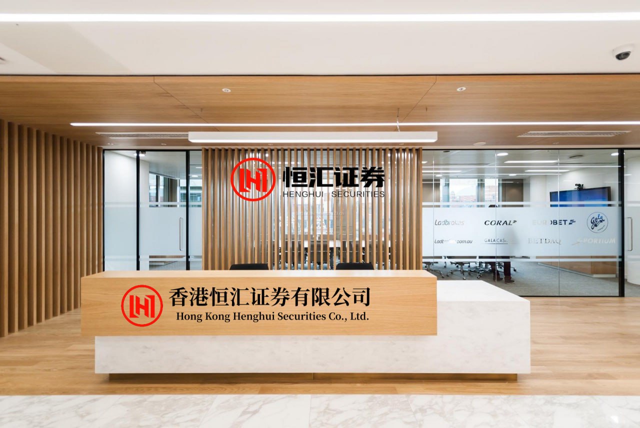 创利融配资 缠中修行：过峰保顶 回马枪战法：涨停突破后放量，上方被套筹码忙着解套，低位潜伏的忙着止赢，场外的忙着追涨打突破，主力只需要引导一下就能让筹码流动起来，打广告，聚人气，就可以加快吸筹的速度，然后通...